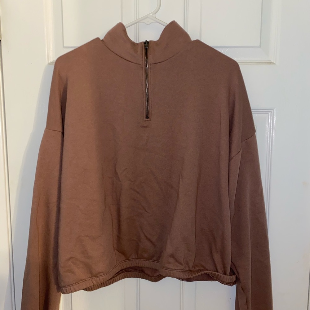 American Eagle cropped sweatshirt size large